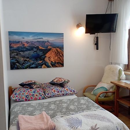 A3Apartament 2 Pokojowy Aneks Kuchenny 2 Lazienki Wlasne Na Korytarzu Villa Jumper Pobyt Na Termach Dla 2 Osob Gratis Zakopane Exterior photo