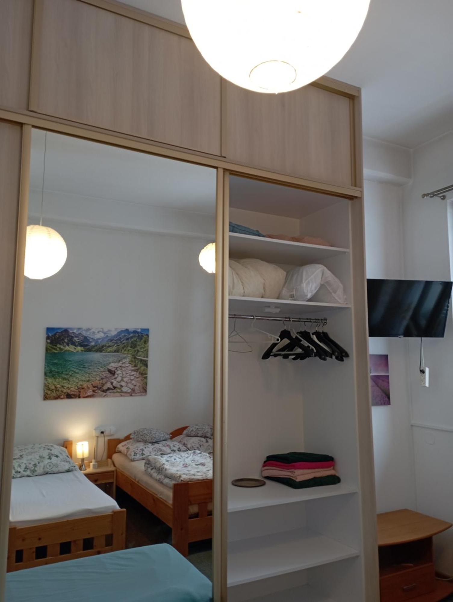 A3Apartament 2 Pokojowy Aneks Kuchenny 2 Lazienki Wlasne Na Korytarzu Villa Jumper Pobyt Na Termach Dla 2 Osob Gratis Zakopane Exterior photo